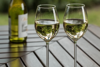 Wine by Pixabay