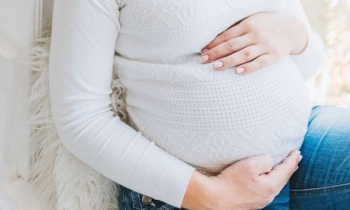 2-pregnancy - Credit Unsplash - CC0 Public Domain